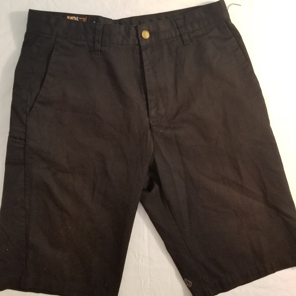 Volcom shorts
